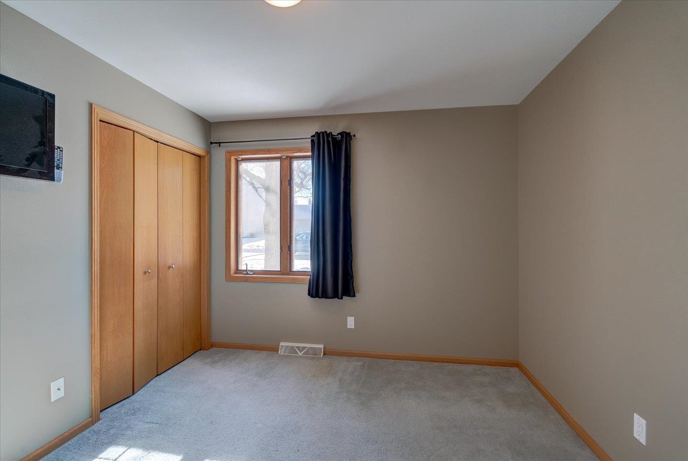 8318 Inverness Drive Madison, WI 53717 - Photo 26 of 47