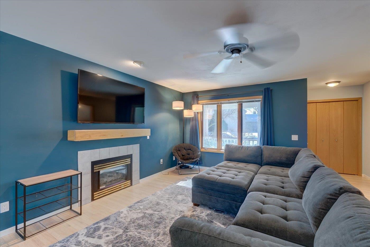 8318 Inverness Drive Madison, WI 53717 - Photo 7 of 47