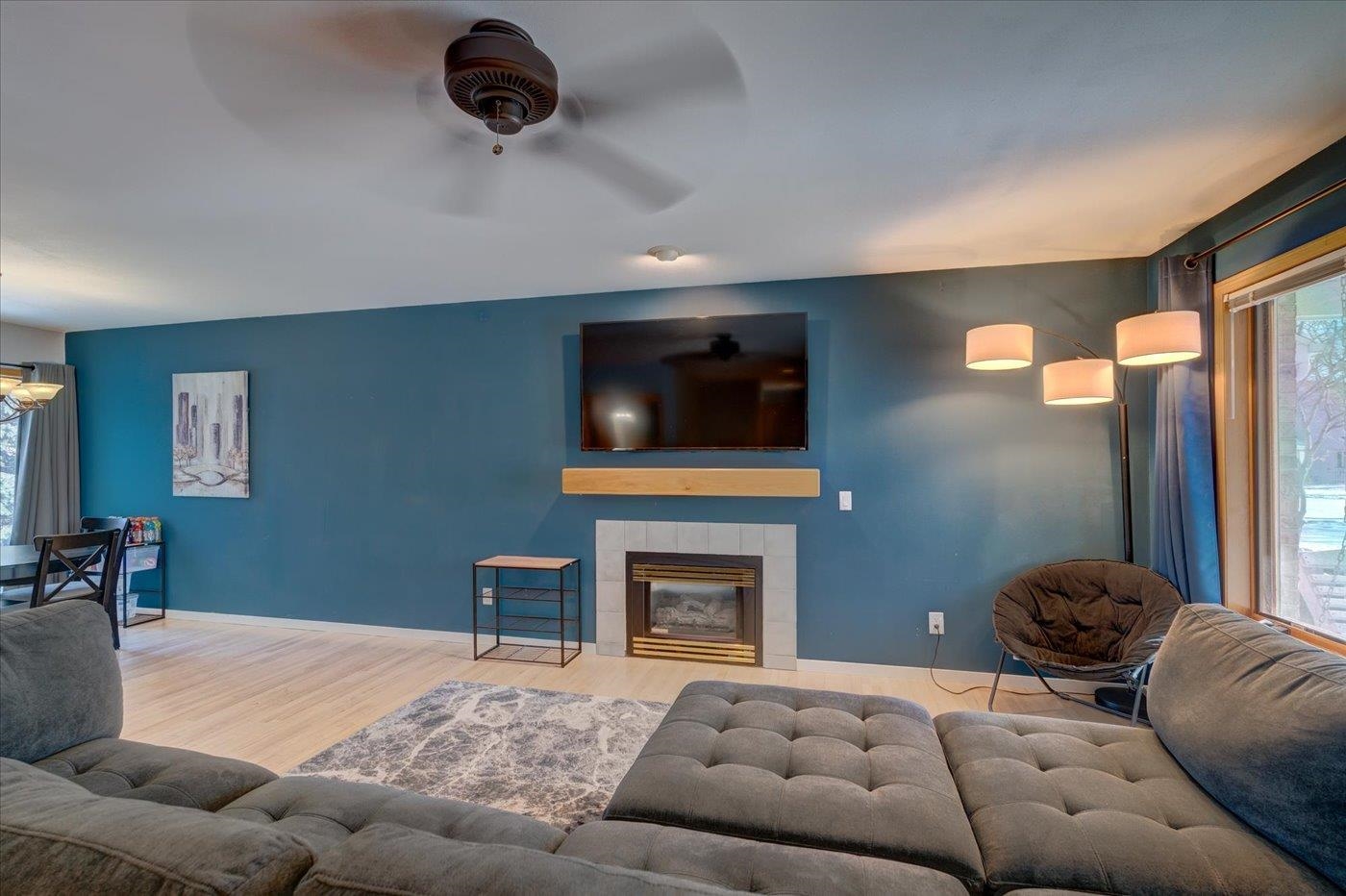 8318 Inverness Drive Madison, WI 53717 - Photo 8 of 47