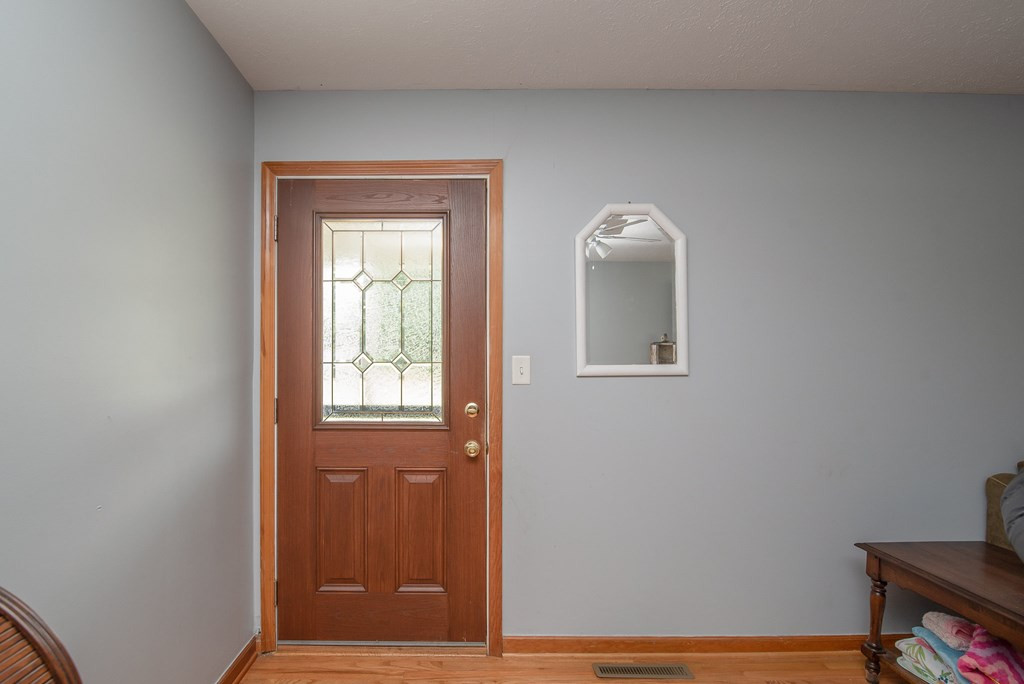 192 Marcia Street Williston, SC 29853 - Photo 6 of 32