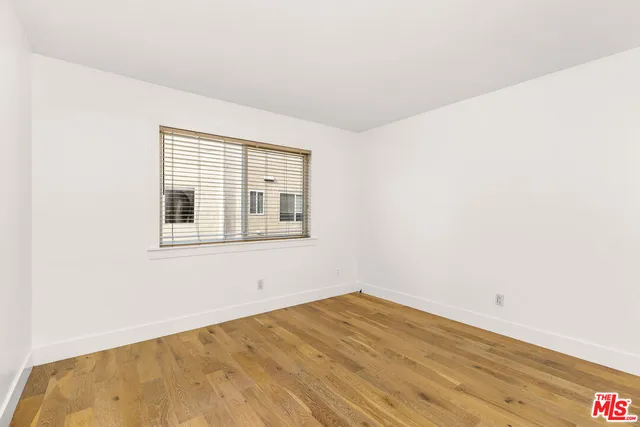 $5,900 | 13107 Mindanao Way, Unit 4, Marina del Rey, CA 90292