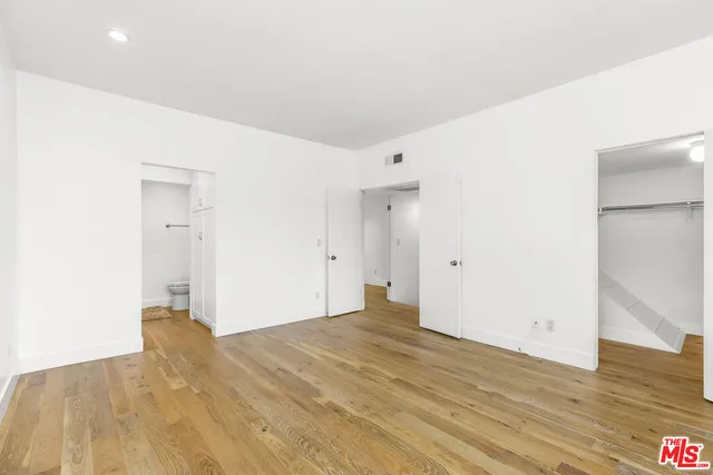 $5,900 | 13107 Mindanao Way, Unit 4, Marina del Rey, CA 90292