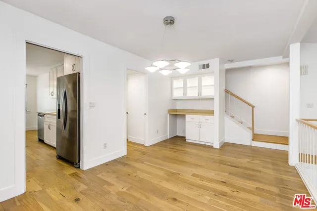 $5,900 | 13107 Mindanao Way, Unit 4, Marina del Rey, CA 90292