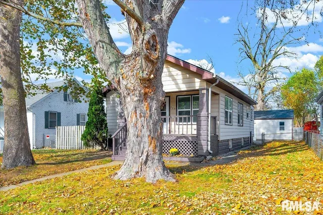 $124,900 | 909 East Moneta Avenue, Peoria Heights, IL 61616