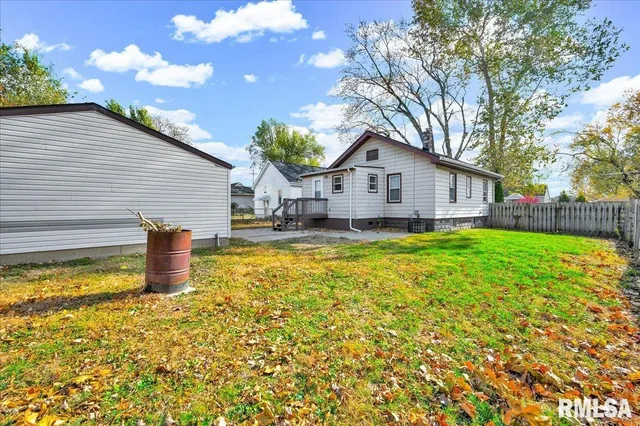 $124,900 | 909 East Moneta Avenue, Peoria Heights, IL 61616