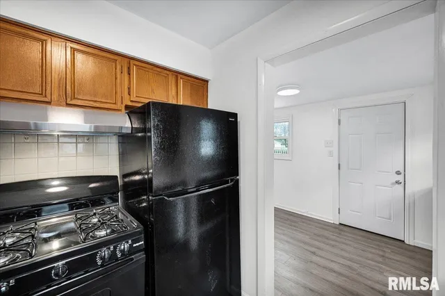 $124,900 | 909 East Moneta Avenue, Peoria Heights, IL 61616