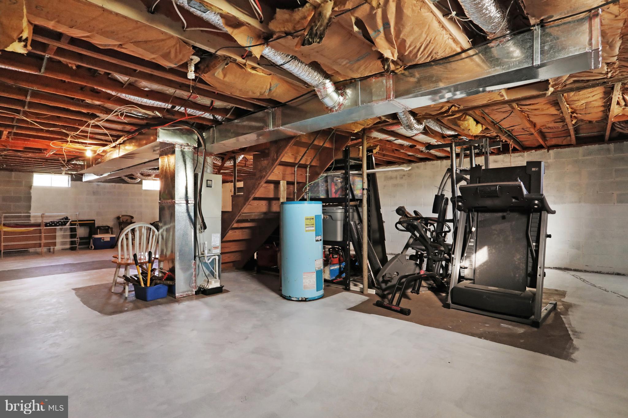213 East 4th Avenue Ranson, WV 25438 - Photo 20 of 30 Basement