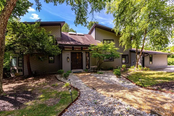 $1,499,000 | 7708 Creekwood Lane, Amberley, OH 45237