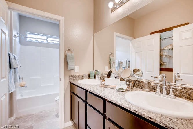 2145 Rio Rancho Pointe Place, Unit 48 Henderson, NV 89002 - Photo 21 of 27 Gallery Image 21