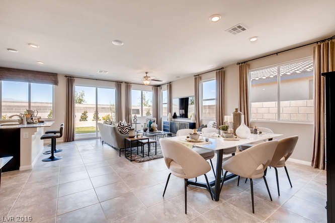 2145 Rio Rancho Pointe Place, Unit 48 Henderson, NV 89002 - Photo 3 of 27 Gallery Image 3