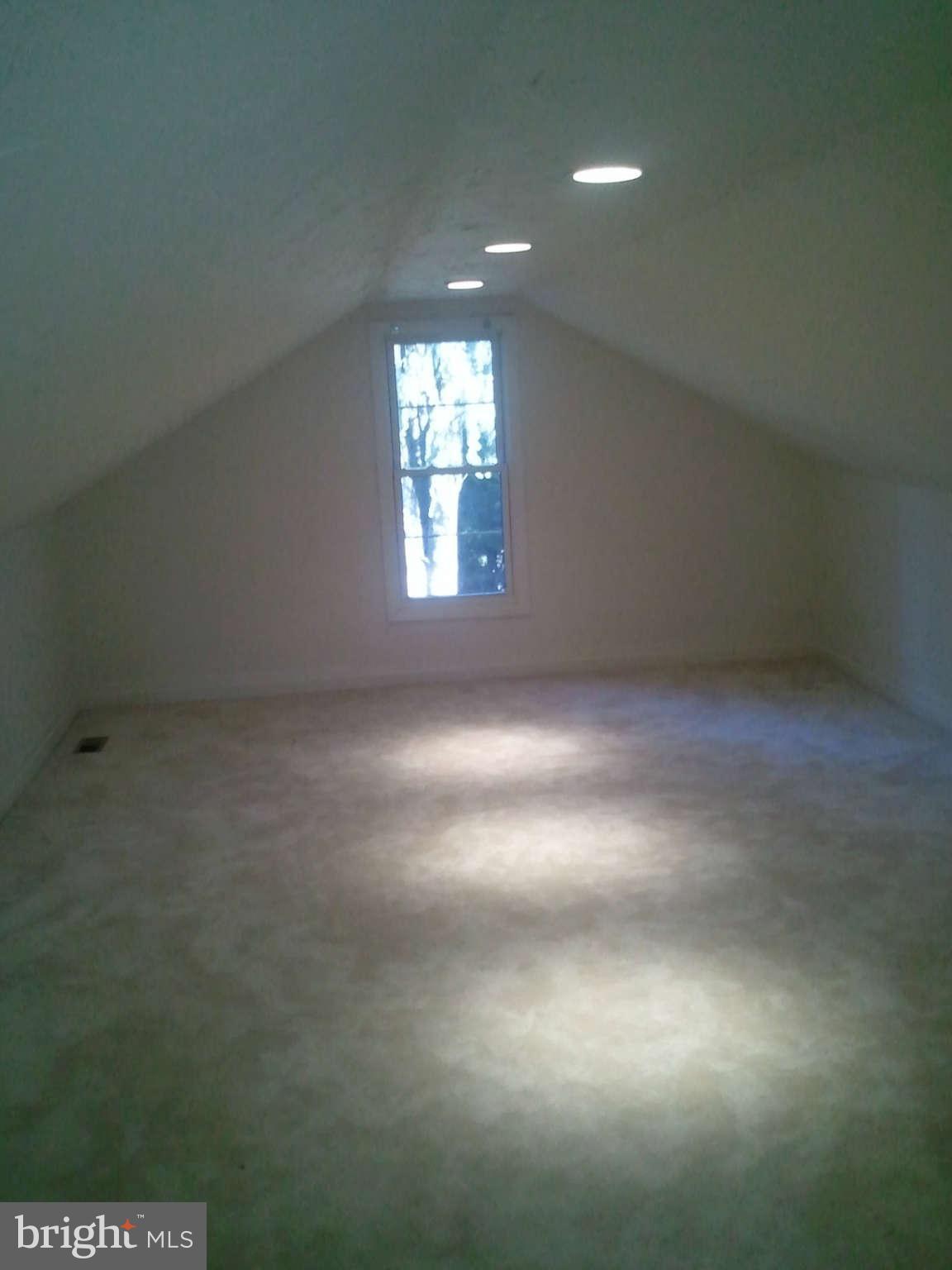 9111 Sudley Road Manassas, VA 20110 - Photo 23 of 29 Interior (General)