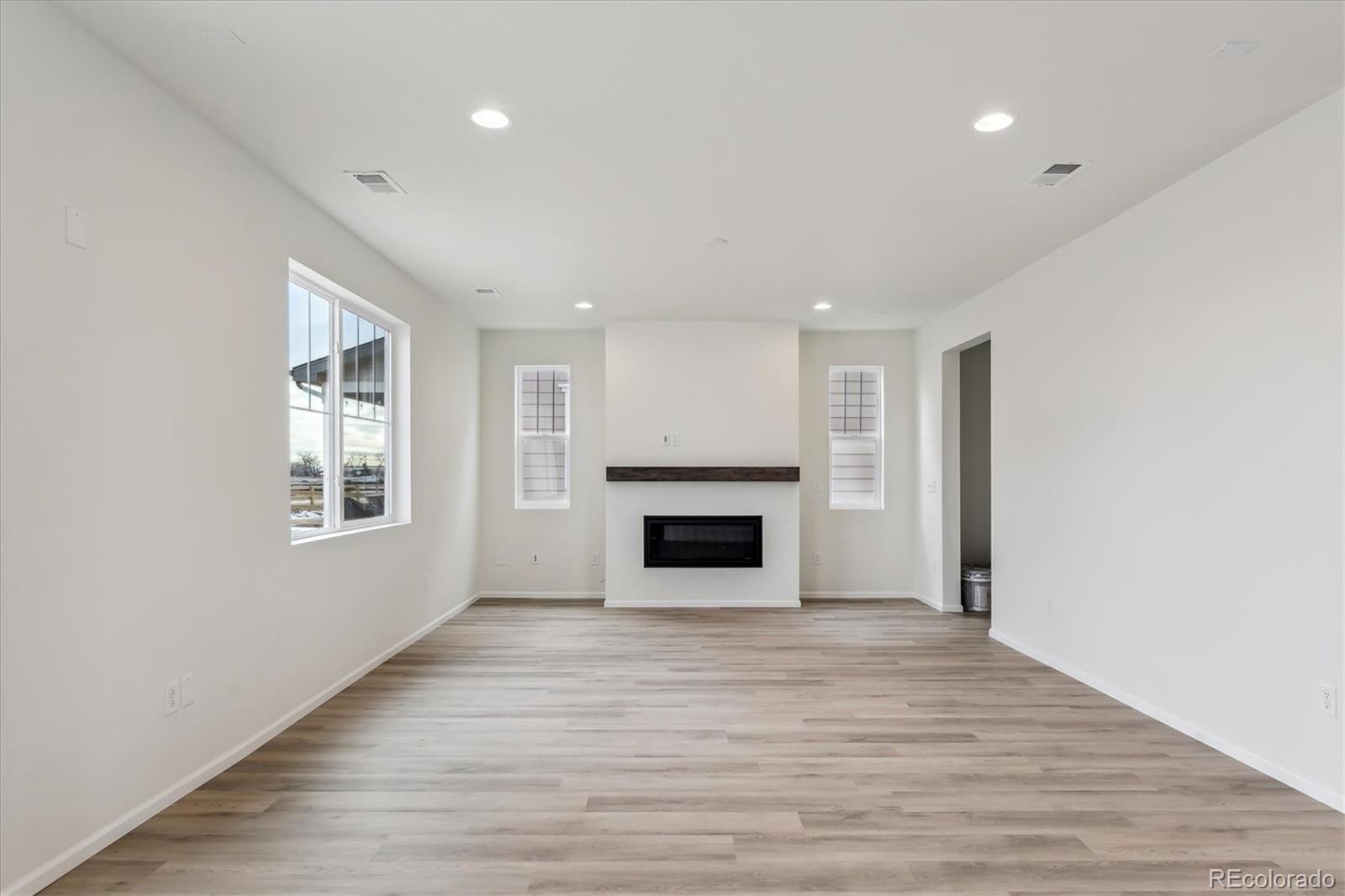 999 Rustling Street Windsor, CO 80550 - Photo 11 of 22 Gallery Image 11