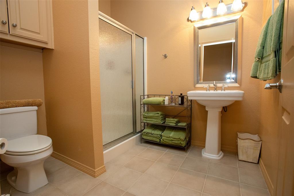 1631 Fuller Graford, TX 76449 - Photo 25 of 35 Guest Ensuite Bathroom