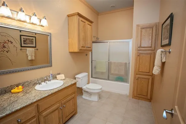 $1,750,000 | 1631 Fuller, Graford, TX 76449