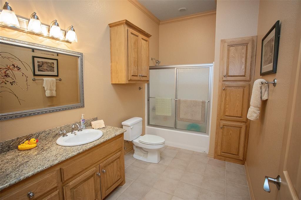 1631 Fuller Graford, TX 76449 - Photo 28 of 35 Guest Full Bathroom