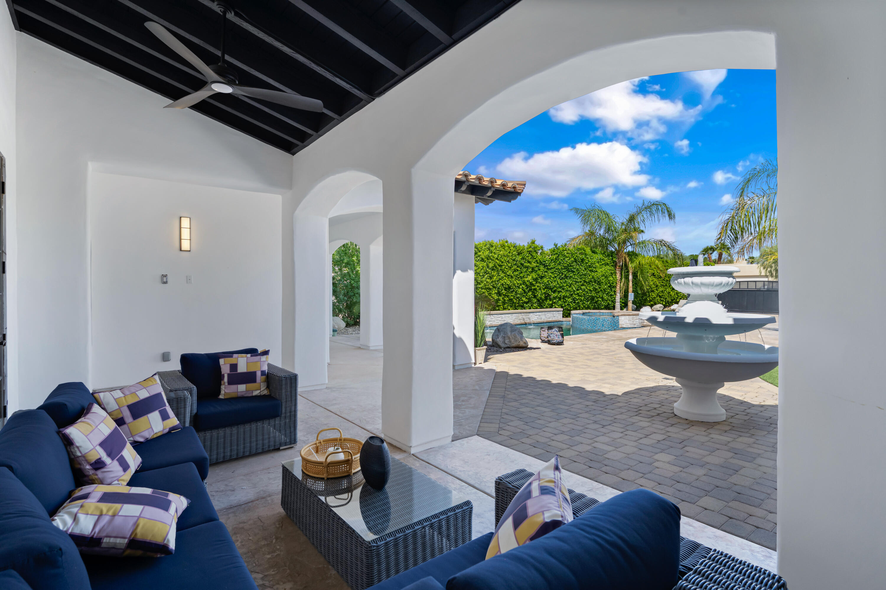 695 West Racquet Club Road Palm Springs, CA 92262 - Photo 16 of 50 20-print-JBRacquetClub_0921_020