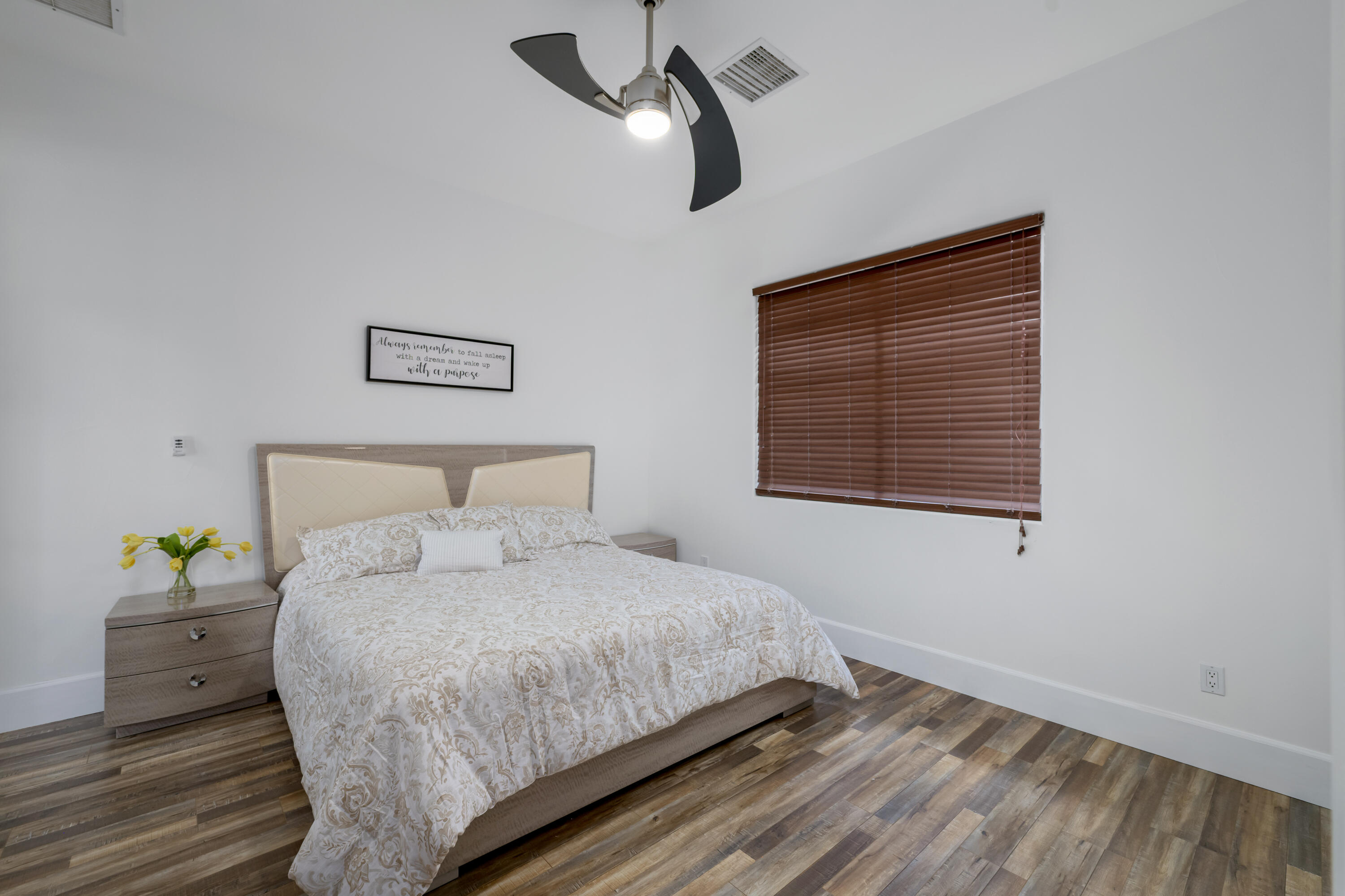 695 West Racquet Club Road Palm Springs, CA 92262 - Photo 35 of 50 33-print-JBRacquetClub_0921_033