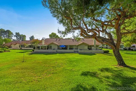 $725,000 | 17811 Corte Huasco, Unit 69, San Diego, CA 92128