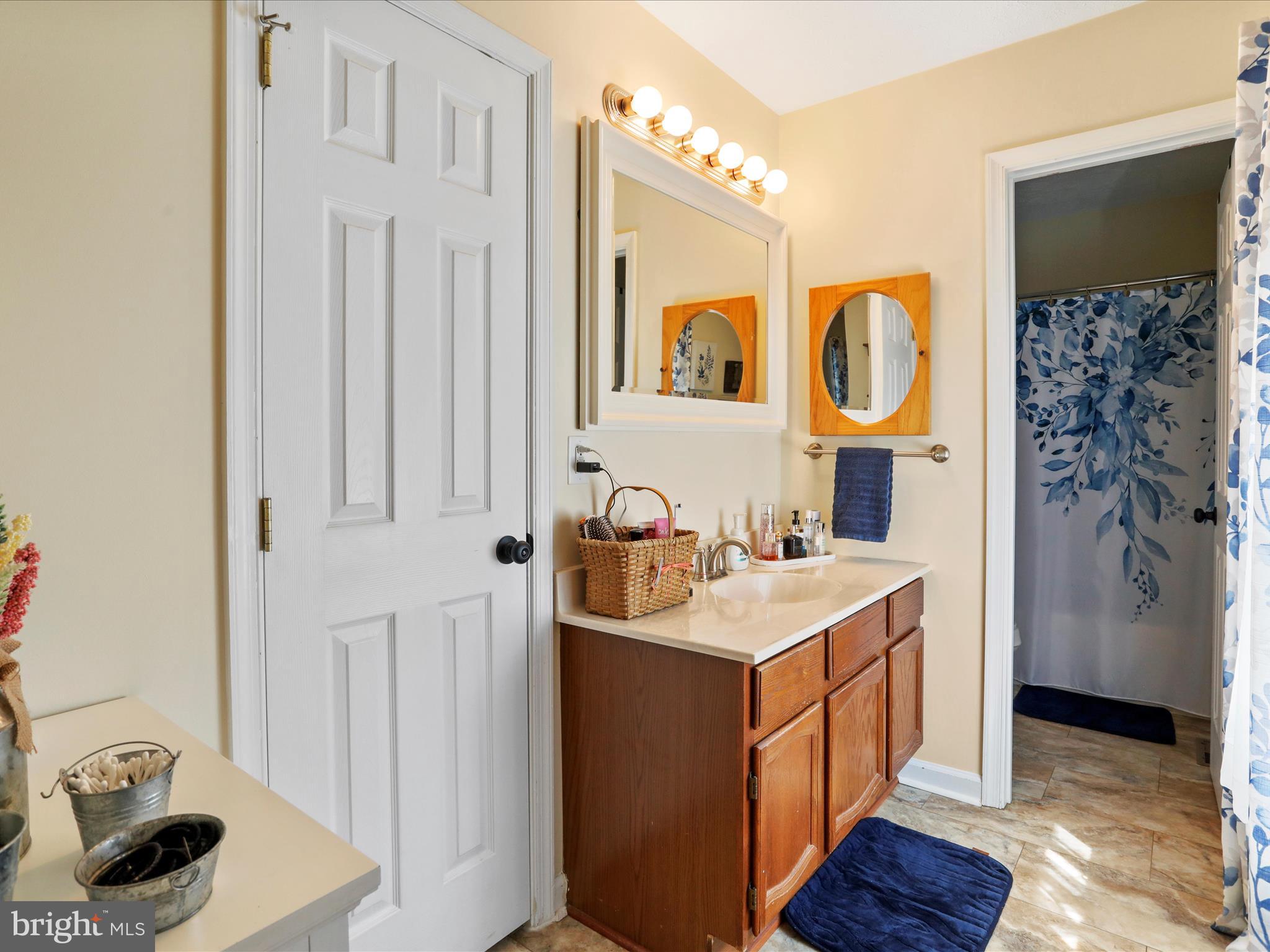 985 Stuart Drive Front Royal, VA 22630 - Photo 27 of 45