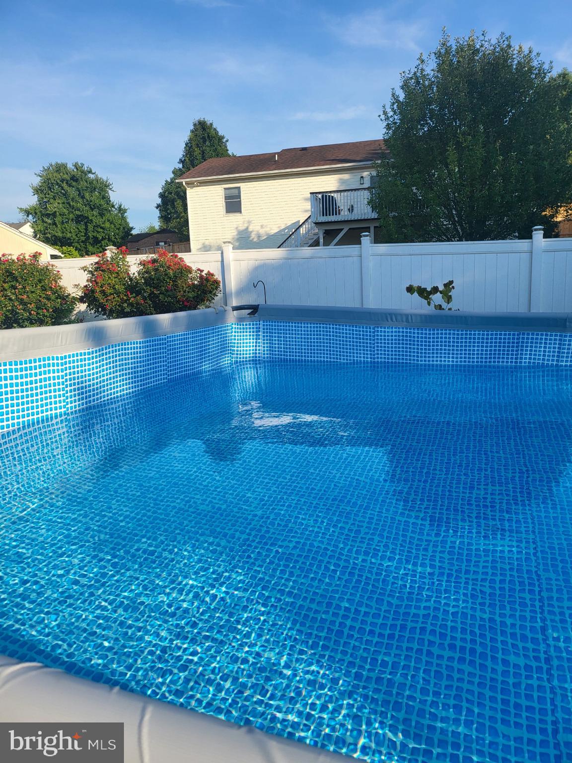 985 Stuart Drive Front Royal, VA 22630 - Photo 3 of 45