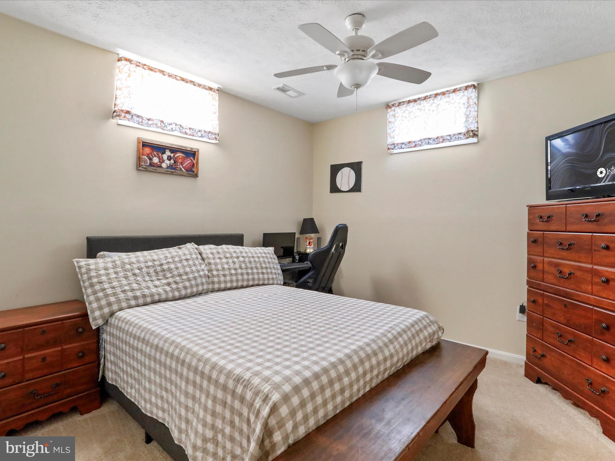 985 Stuart Drive Front Royal, VA 22630 - Photo 33 of 45