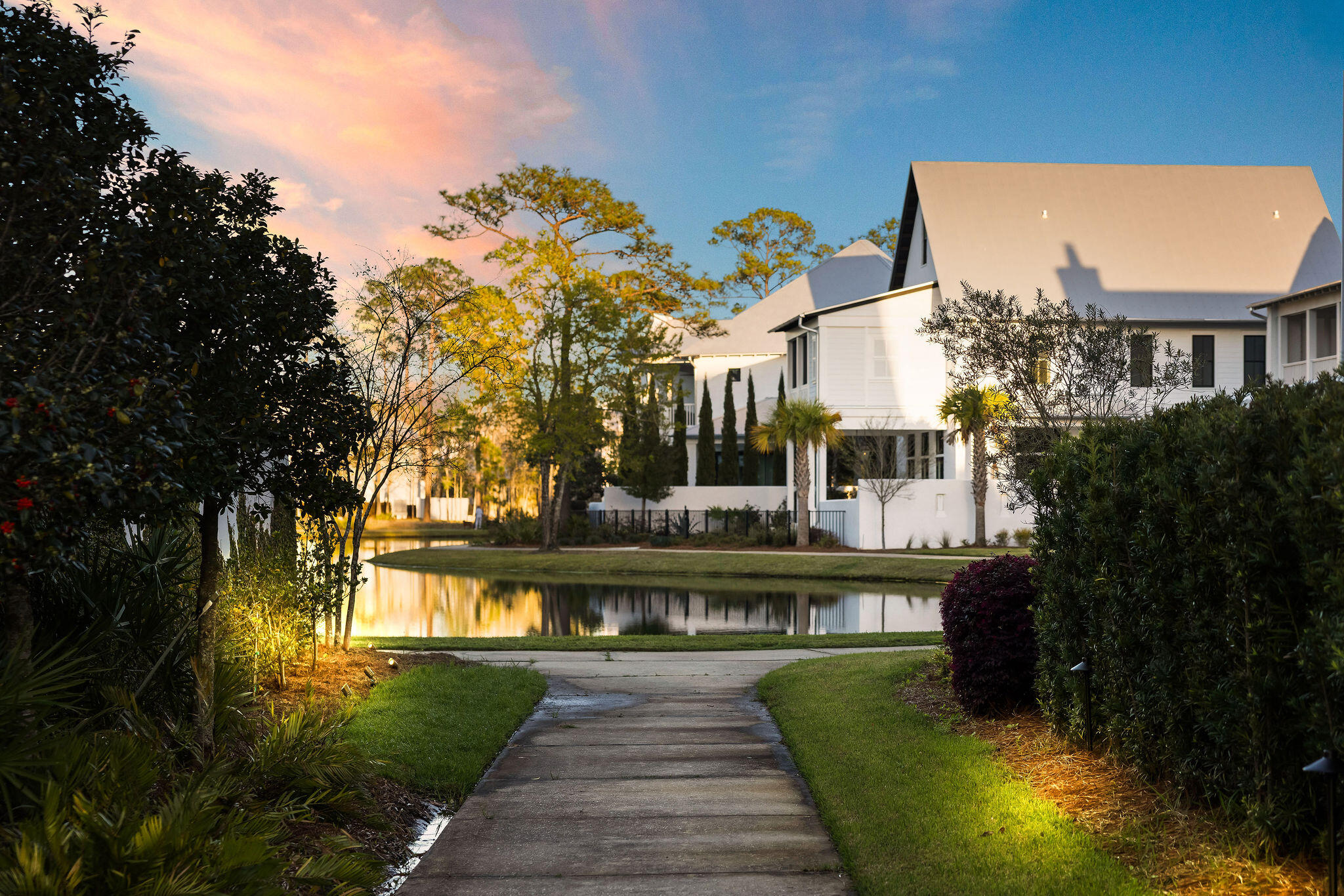 79 Perrin Santa Rosa Beach, FL 32459 - Photo 85 of 105 98_Twilight_Sidewalk