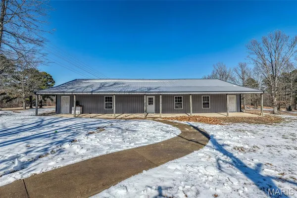 $450,000 | 19280 Highway 17, Waynesville, MO 65583