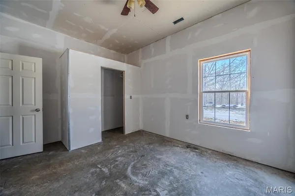 $450,000 | 19280 Highway 17, Waynesville, MO 65583