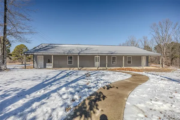 $450,000 | 19280 Highway 17, Waynesville, MO 65583