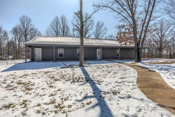 $450,000 | 19280 Highway 17, Waynesville, MO 65583