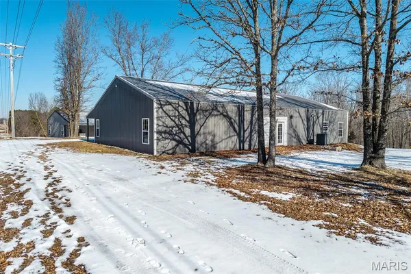$450,000 | 19280 Highway 17, Waynesville, MO 65583
