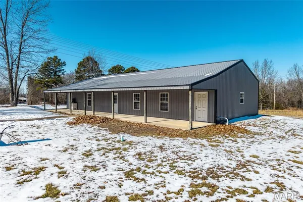 $450,000 | 19280 Highway 17, Waynesville, MO 65583
