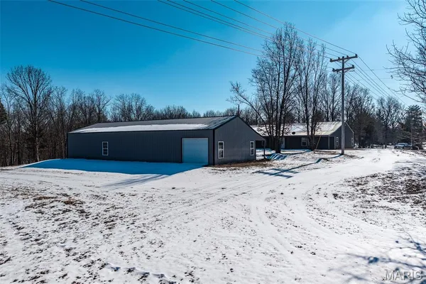 $450,000 | 19280 Highway 17, Waynesville, MO 65583