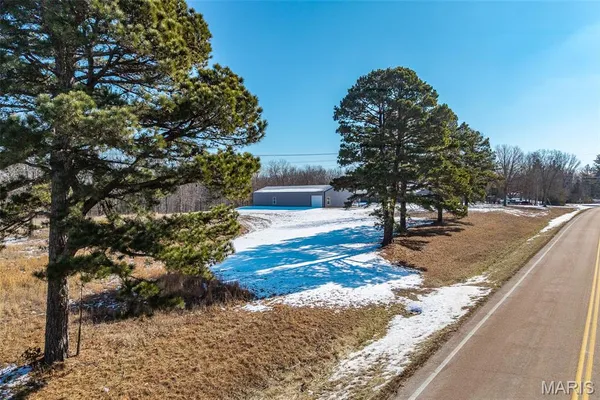 $450,000 | 19280 Highway 17, Waynesville, MO 65583