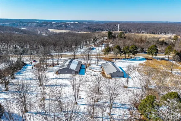 $450,000 | 19280 Highway 17, Waynesville, MO 65583