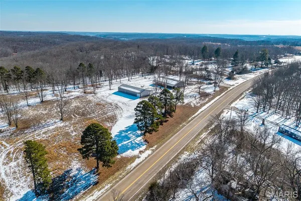 $450,000 | 19280 Highway 17, Waynesville, MO 65583