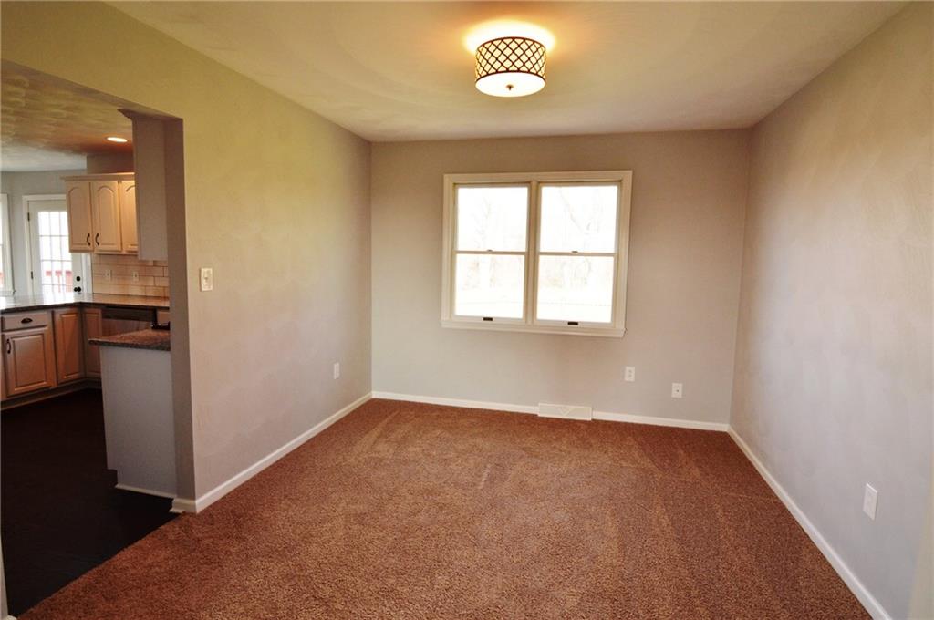 232 Rizzi Drive Irwin, PA 15642 - Photo 11 of 25 Gallery Image 11