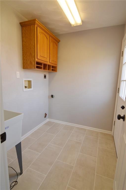 232 Rizzi Drive Irwin, PA 15642 - Photo 12 of 25 Gallery Image 12