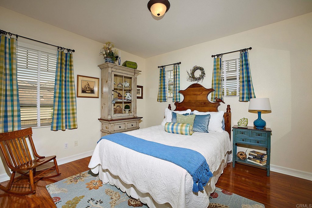 7337 Calle Conifera Carlsbad, CA 92009 - Photo 19 of 41