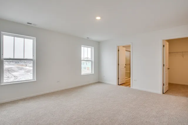 $2,800 | 15139 South Hepworth Court, Plainfield, IL 60544