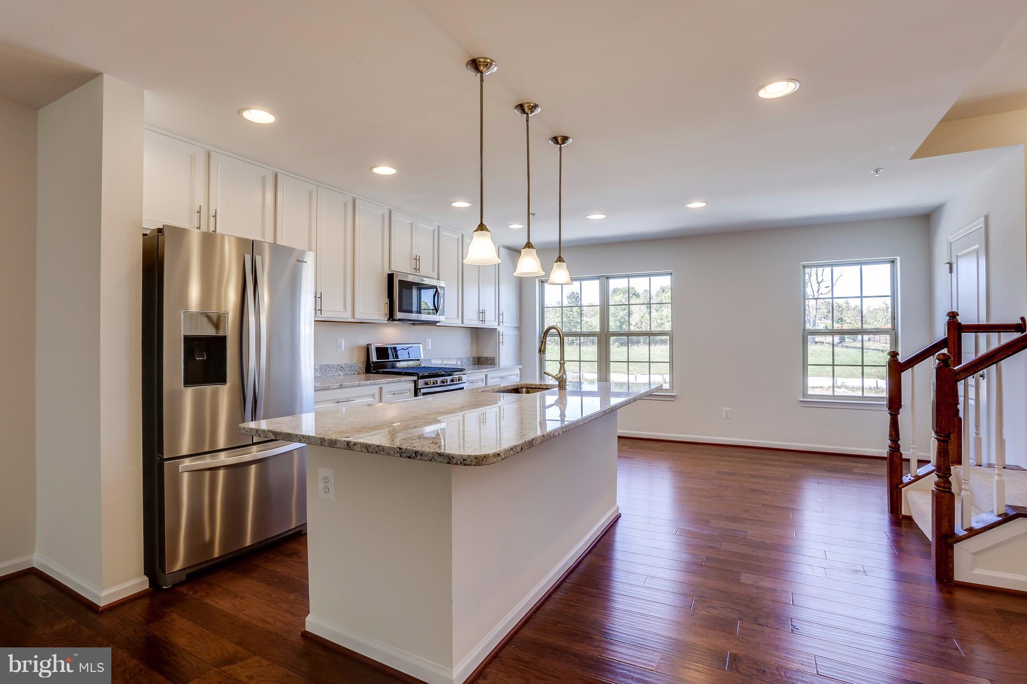 9958 Ravenhurst Road Middle River, MD 21220 - Photo 3 of 28 2nd floor