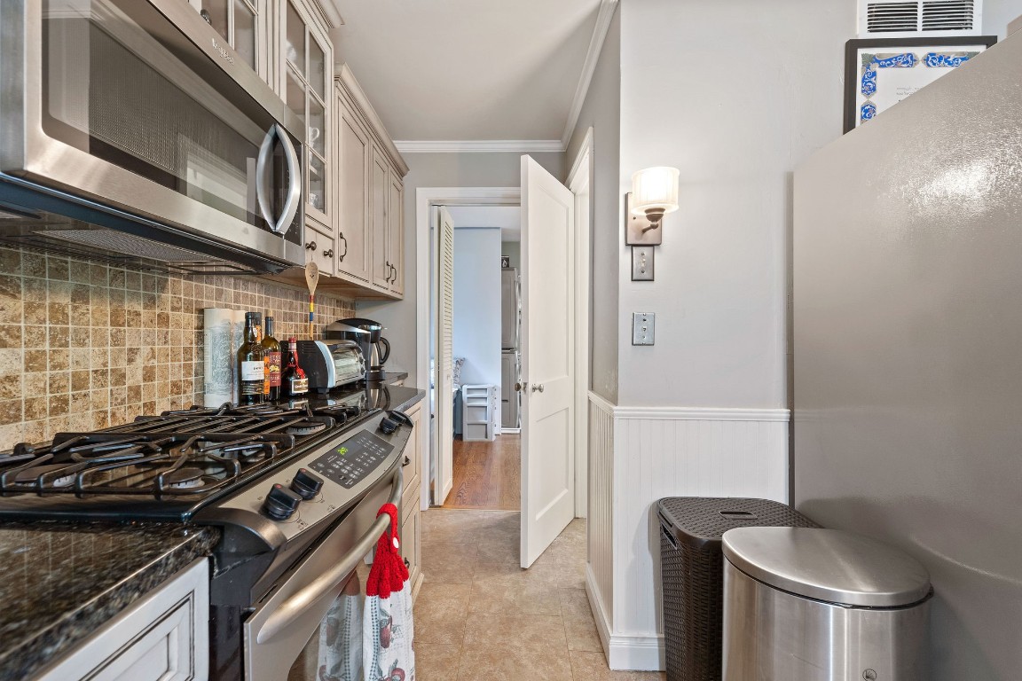104 Raiford Road Vestal, NY 13850 - Photo 11 of 26 Gallery Image 11