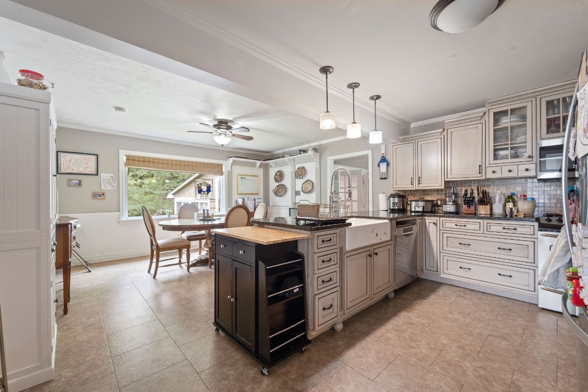 104 Raiford Road Vestal, NY 13850 - Photo 9 of 26 Gallery Image 9