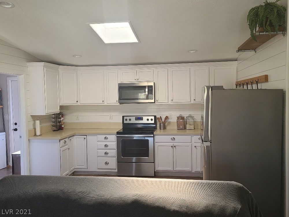 200 Irene Road Pahrump, NV 89060 - Photo 5 of 25 Gallery Image 5