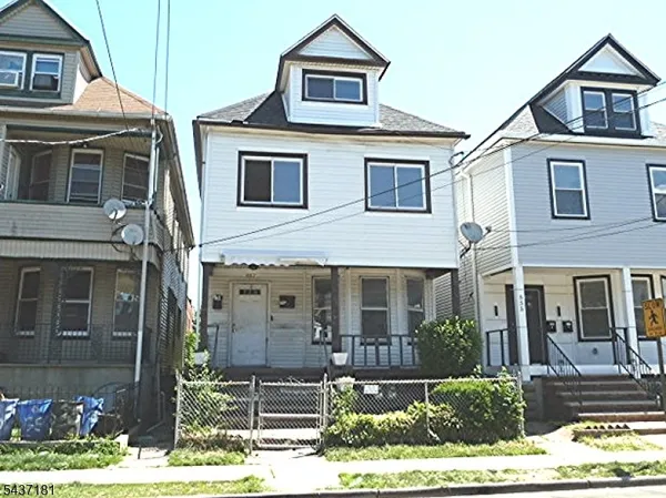 $375,000 | 557 Magnolia Avenue, Elizabeth Port, NJ 07206