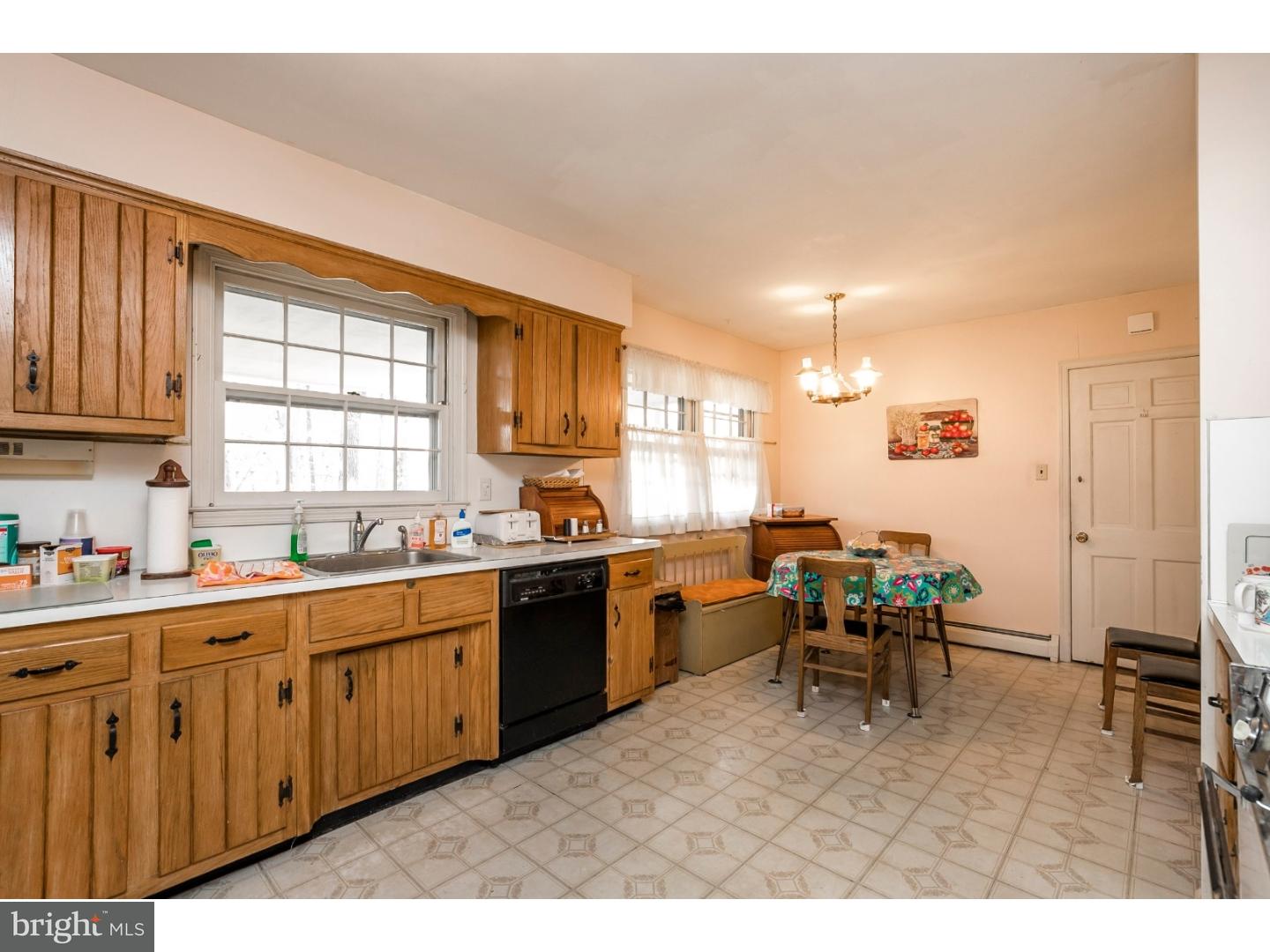 192 Grubb Road Pottstown, PA 19465 - Photo 4 of 25