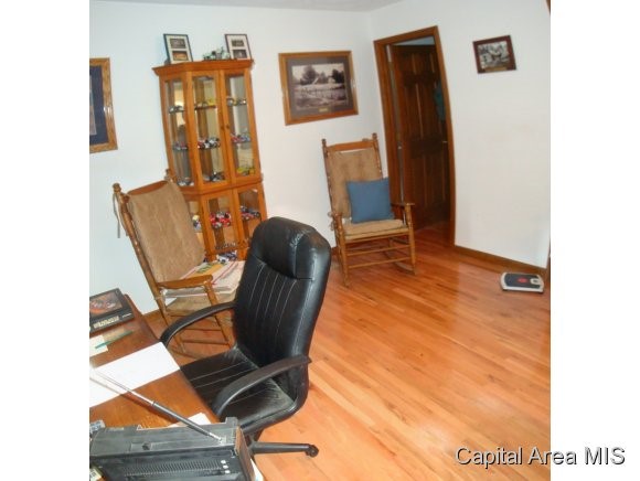 4200 Selfick Lane Springfield, IL 62702 - Photo 8 of 13