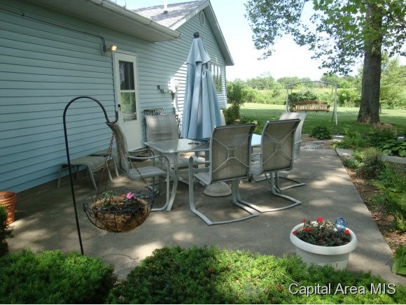 4200 Selfick Lane Springfield, IL 62702 - Photo 9 of 13