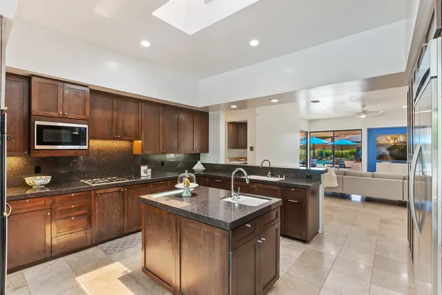 $25,000 | 45675 Sugarloaf Mountain Trail, Indian Wells, CA 92210