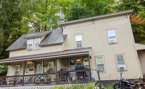 $220,000 | 25-ab South Street, Bristol, VT 05443